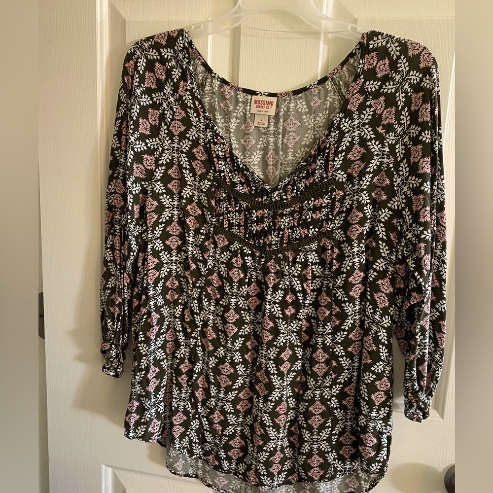 Dark green, pink and white design top . size large . New
